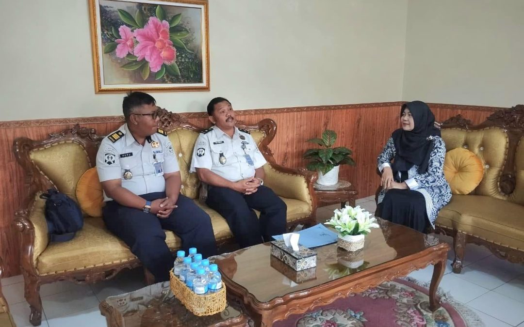 Dekan FH UNIMMA, Dr. Dyah Adriantini Sintha Dewi, S.H.,M.Hum menerima kunjungan dari Tim Lapas Kelas II A Magelang, berkait dengan rencana MoU dengan UNIMMA
